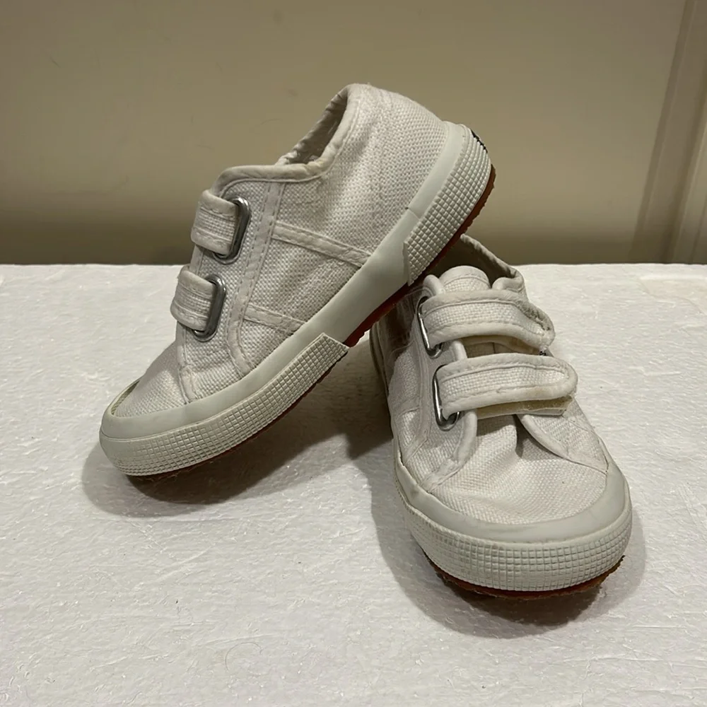 Superga kids unisex canvas hook & loop fastener Sneakers size 10.5 white